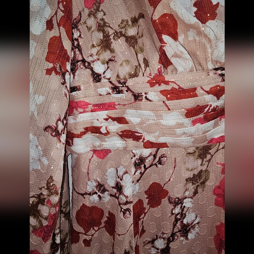 BCBGMAXAZRIA Floral Metallic Thread Maxi Dress Size 12 | $458 Retail - Picture 11 of 13